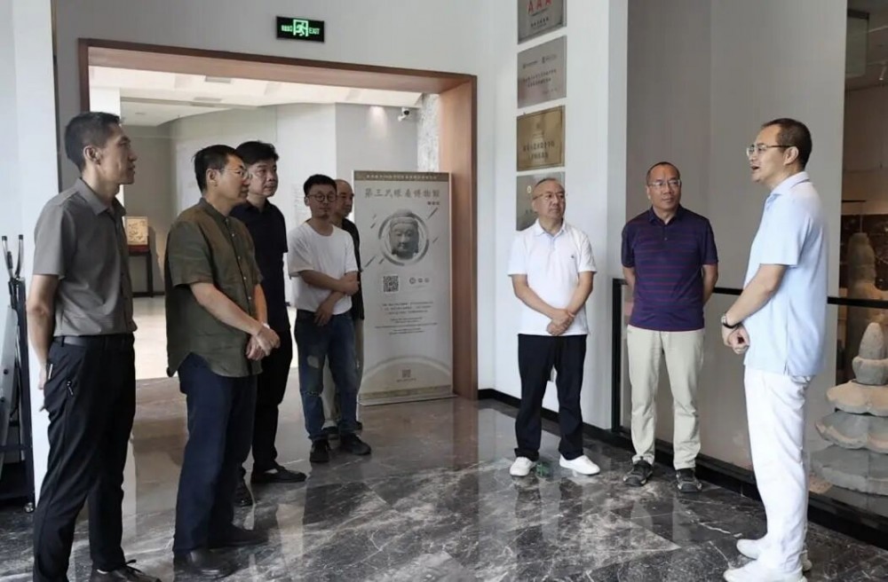 Talking about Han Tang Dynasties through Han Tang Stone Sculpture
